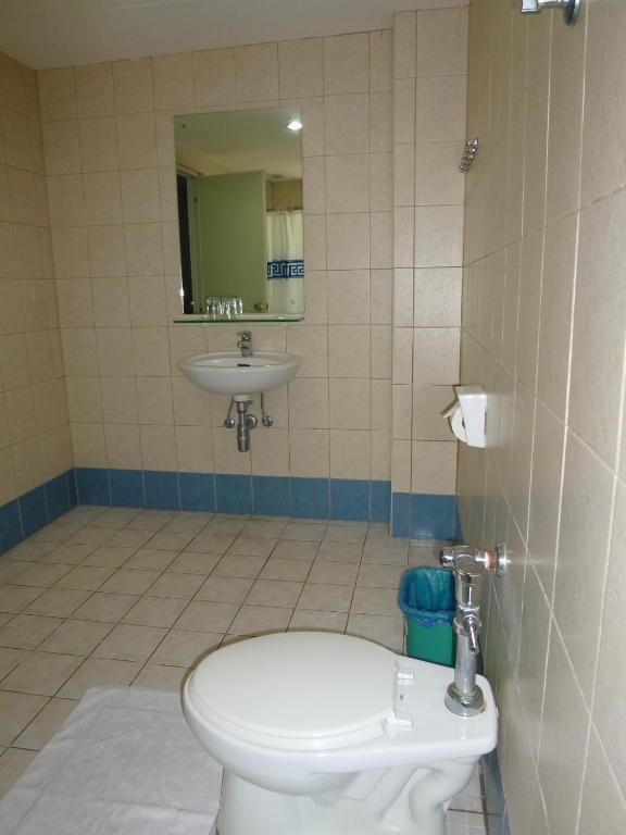 Sequoia Inn Davao City Cameră foto