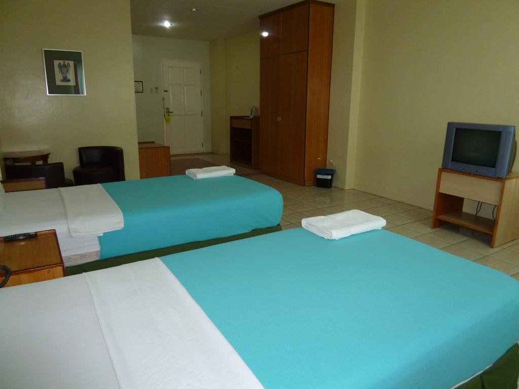 Sequoia Inn Davao City Cameră foto