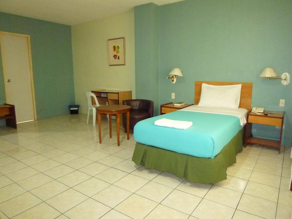 Sequoia Inn Davao City Cameră foto